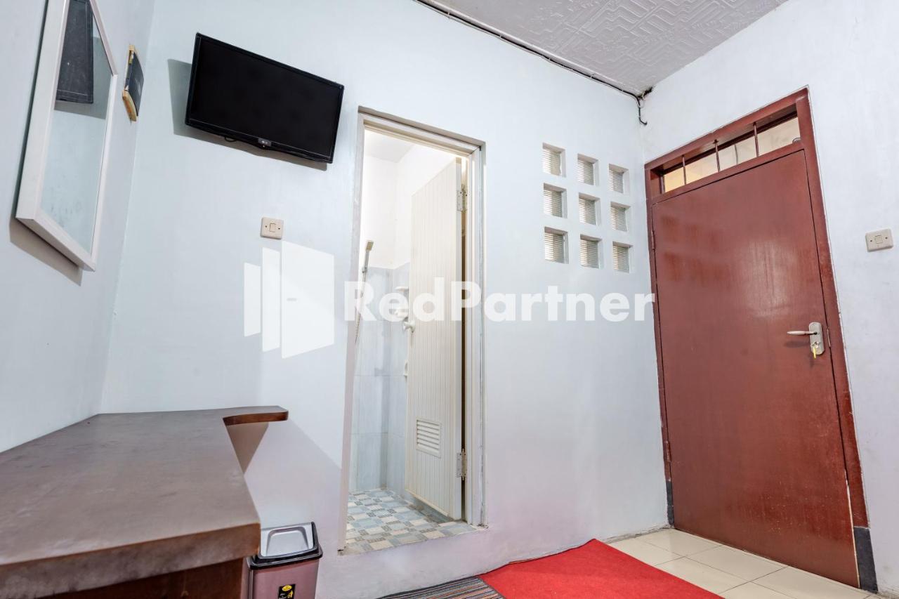 Nafisa Homestay Syariah Near Jatim Park 3 Batu Mitra Reddoorz Маланг Екстер'єр фото